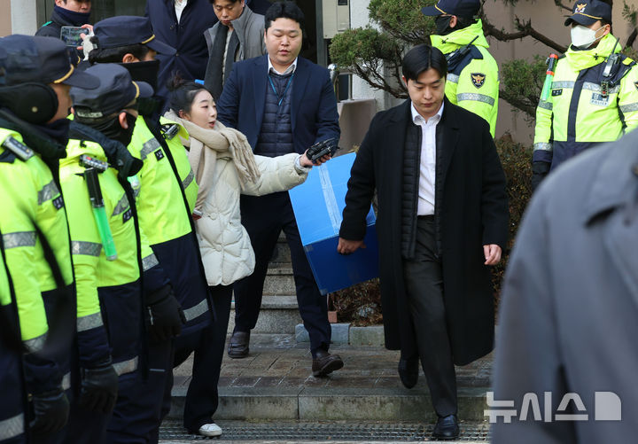 경찰, '공천헌금 의혹' 김병기 압수수색…前보좌진 조사도(종합2보)