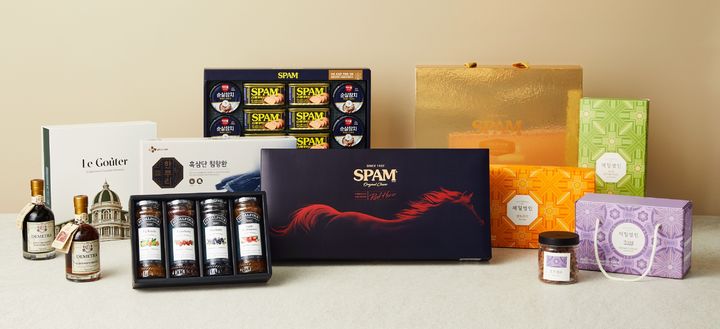 [서울=뉴시스] CJ제일제당 설 선물세트.(사진=CJ제일제당 제공) *재판매 및 DB 금지