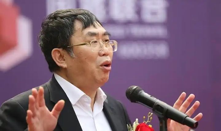 [서울=뉴시스]중국 바둑계를 대표하는 전설적인 인물, 녜웨이핑 9단이 14일 밤 베이징에서 향년 74세로 별세했다. 녜웨이핑 9단 자료사진. <사진출처: 웨이보> 2026.01.15