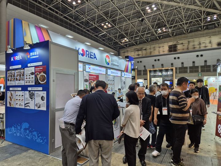 2025년 9월 말 열린 일본 동경식품박람회의 경상남도 수산물 홍보관.(자료사진=경남도 제공) *재판매 및 DB 금지