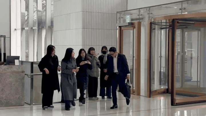 [서울=뉴시스] 한이재 기자 = 서정호 롯데웰푸드 대표이사가 15일 오후 서울 송파구 롯데월드타워에서 열린 '2026 상반기 롯데 VCM'에 참석하고 있다. 2026.01.15. nowone@newsis.com *재판매 및 DB 금지