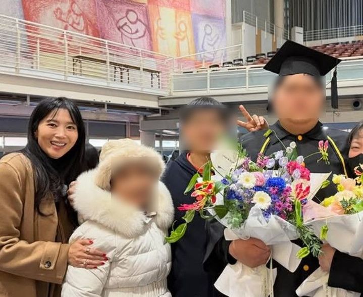 [서울=뉴시스] 오윤아. (사진=오윤아 인스타그램 캡처) 2026.01.15. photo@newsis.com *재판매 및 DB 금지