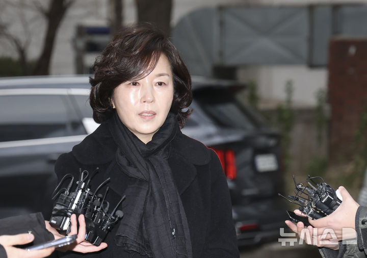 '강선우 공천헌금 의혹' 김경, 두번째 경찰 조사… "사실대로 말씀드릴 것" [뉴시스Pic]