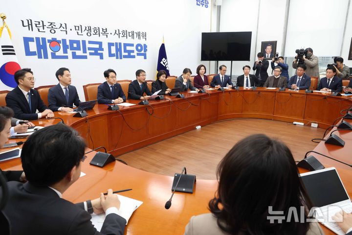 與 "2차 종합특검법 내일 표결 처리"…국힘 필버에 맞불(종합)