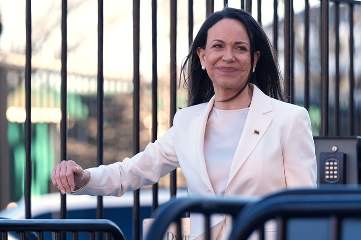 마차도 "첫 여성 대통령될 것"…美 CIA 국장은 로드리게스 접촉