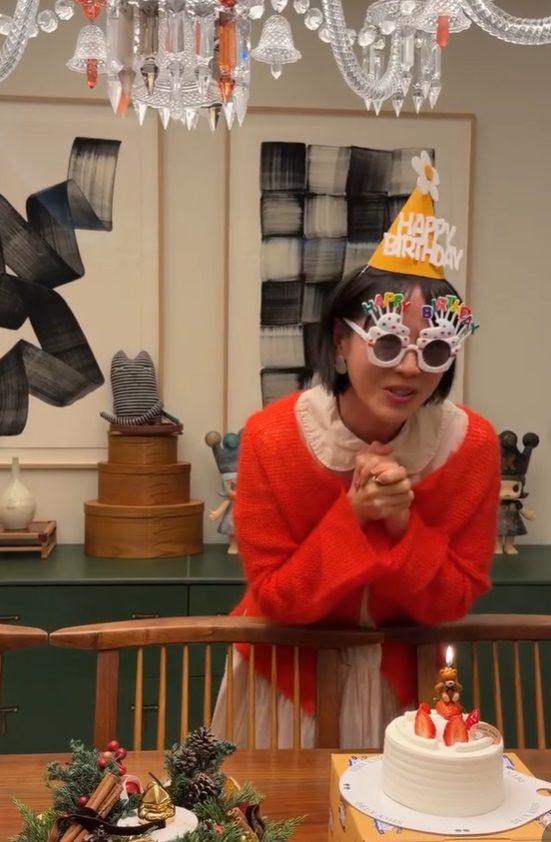 [서울=뉴시스] 손예진. (사진=손예진 인스타그램 캡처) 2026.01.16. photo@newsis.com&nbsp; *재판매 및 DB 금지