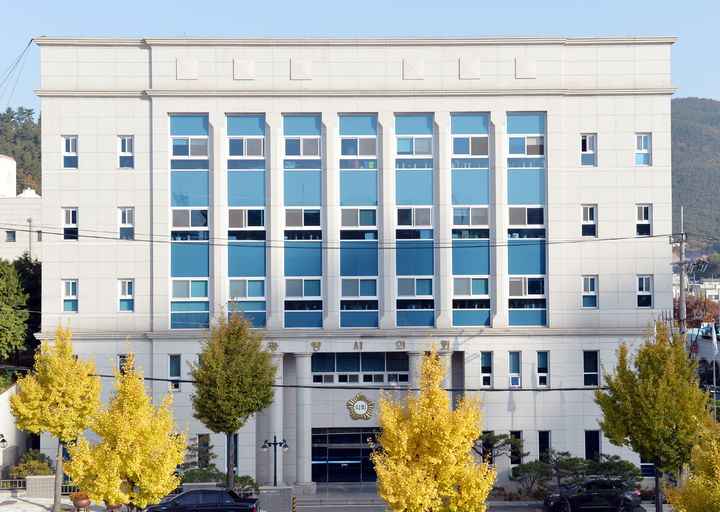 [광양=뉴시스] 광양시의회. photo@newsis.com *재판매 및 DB 금지