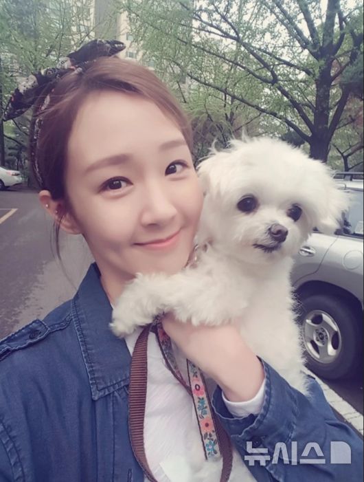 [서울=뉴시스] 아나운서 출신 방송인 오정연이 16년 동안 함께 한 반려견을 떠나보낸 심경을 전했다. 2026.01.16. (사진 = 오정연 인스타그램 캡처) photo@newsis.com *재판매 및 DB 금지