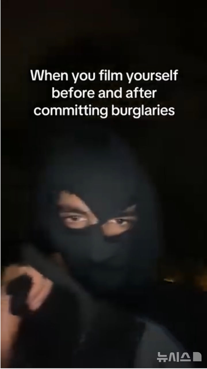 [뉴시스] 절도단 중 가푸르(22)가 범행 마스크를 착용한 모습을 촬영한 영상. (사진=촐리 경찰서 페이스북) 2026.01.15 *재판매 및 DB 금지 