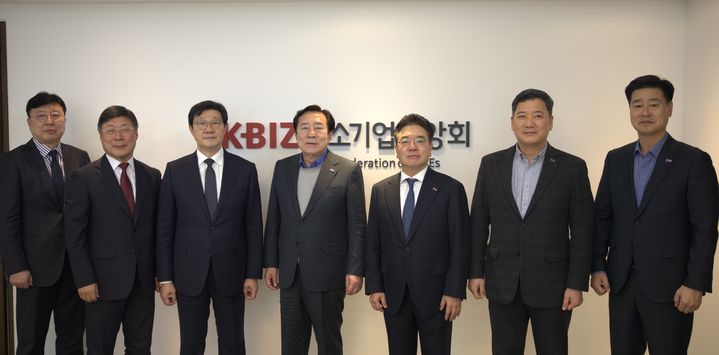 비대위·중기중앙회 "약가 인하시 연구 위축·일자리 축소"