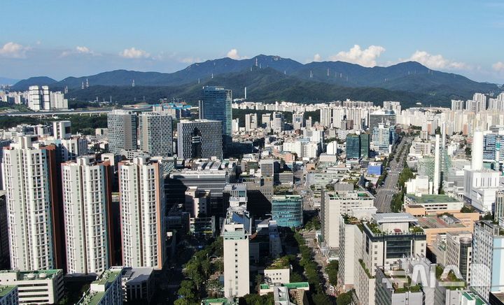 [안양=뉴시스] 평촌스마트스퀘어 전경.(사진=안양시 제공).2026.01.16. photo@newsis.com
