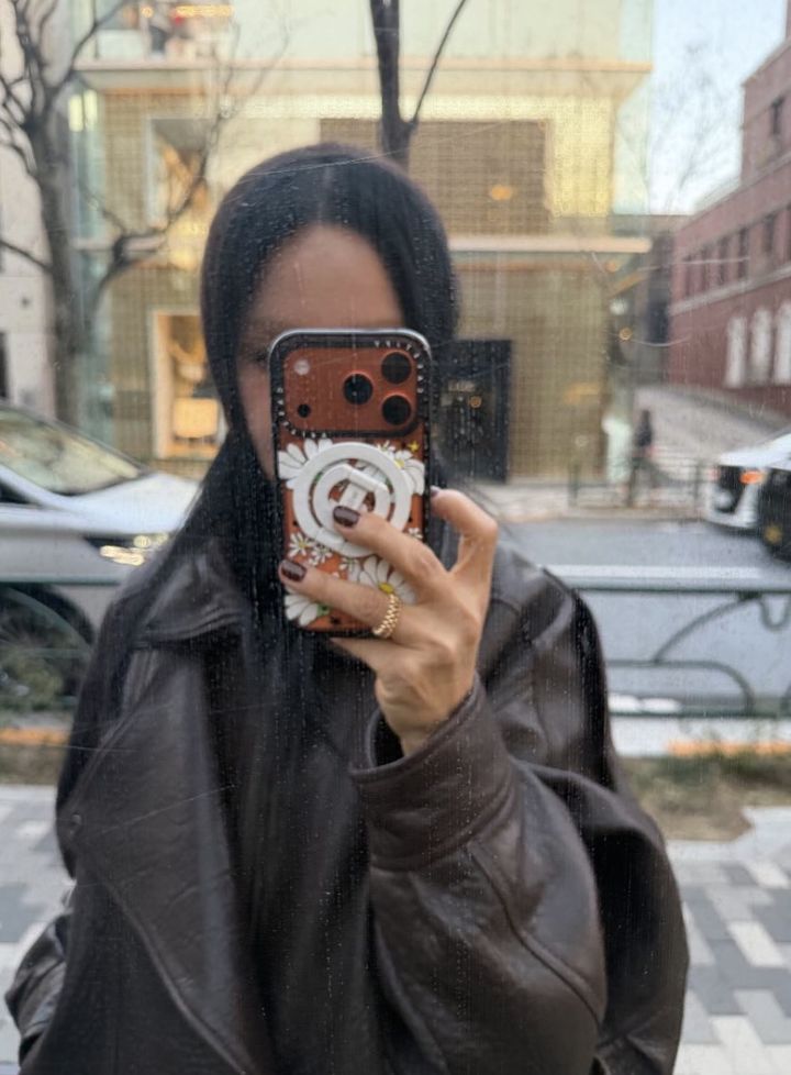 [서울=뉴시스] 가수 겸 배우 엄정화. (사진=엄정화 인스타그램 캡처) 2026.01.16. photo@newsis.com *재판매 및 DB 금지