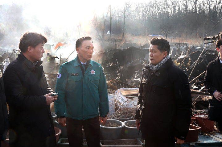 조성명 강남구청장, 구룡마을 화재 현장 대응 지휘