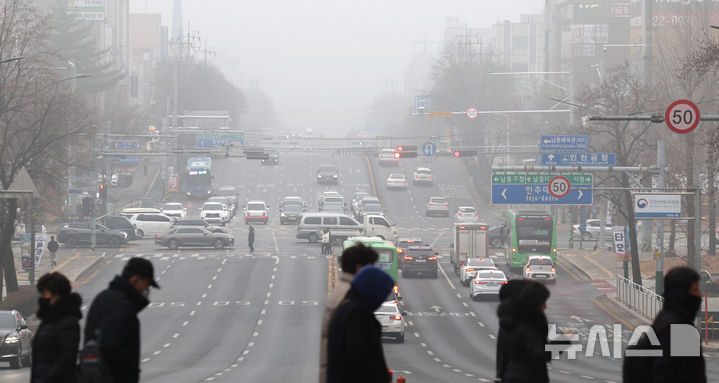 대전·세종·충남 대체로 맑고 안개…미세먼지 '나쁨'