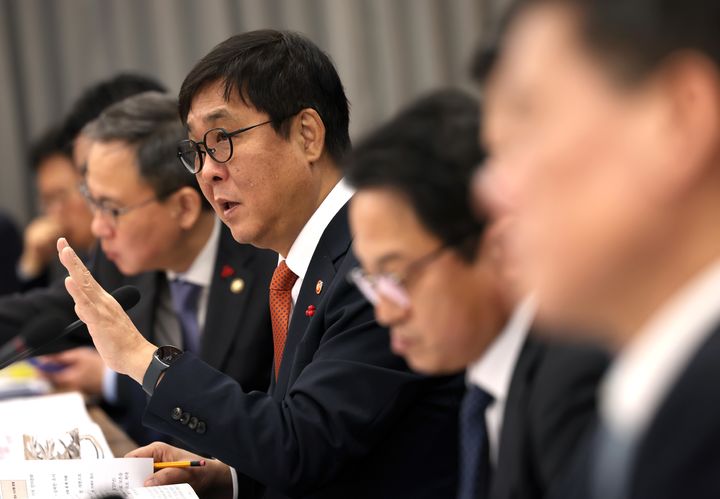 [서울=뉴시스] 최휘영 문화체육관광부 장관이 16일 서울 종로구 국립현대미술관 서울관 대회의실에서 열린 문체부 소속·공공기관 3차 업무보고에서 발언을 하고 있다. (사진=문화체육관광부 제공) 2026.01.16. photo@newsis.com *재판매 및 DB 금지