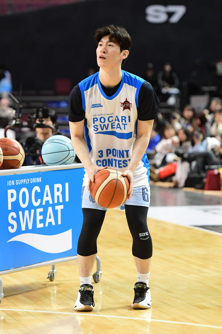 [서울=뉴시스] 프로농구 고양 소노 이정현, 2025~2026시즌 LG전자 프로농구 올스타전 '포카리스웨트 3점슛 콘테스트' 결선 진출. (사진=KBL 제공)