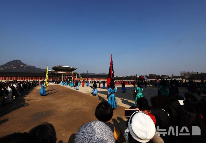 아침 영하권 추위 후 기온 올라…낮 최고 10도
