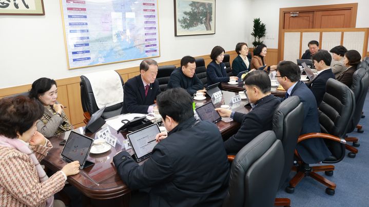 창원시의회, 5분 자유발언 최대 12명으로 확대