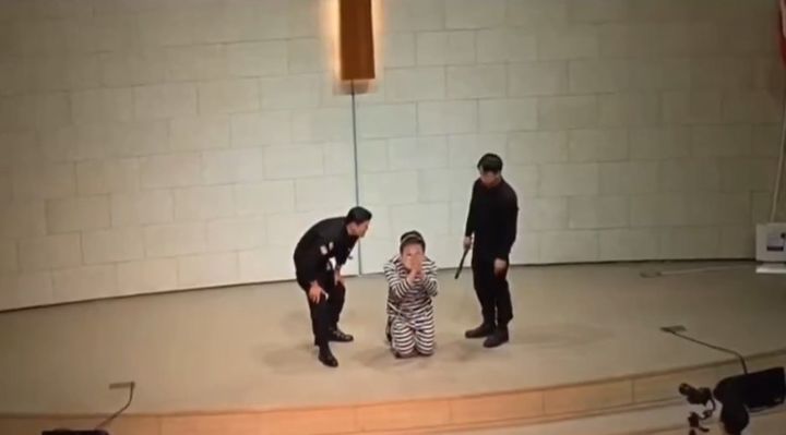 박주민 "李 대통령 모욕 연극, 용납될 수 없다"