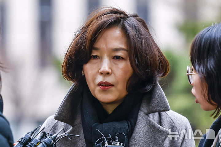 '김경 추가 금품 의혹' 다수 녹취 확보…정치 인사 금품 전달 정황