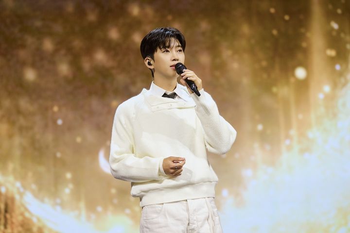 [서울=뉴시스] 가수 임영웅은 지난 16~18일 서울 고척스카이돔에서 전국투어 콘서트 '아임 히어로'(IM HERO)를 개최했다. (사진=물고기뮤직 제공) 2026.01.19. photo@newsis.com *재판매 및 DB 금지