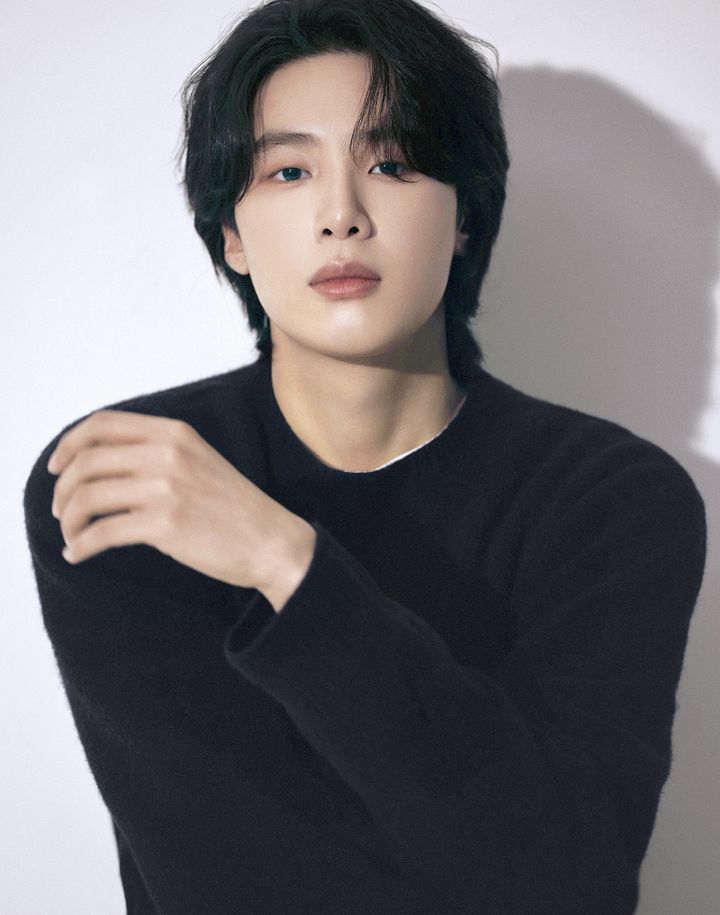 김동희 복귀 시동…네오스엔터와 새출발