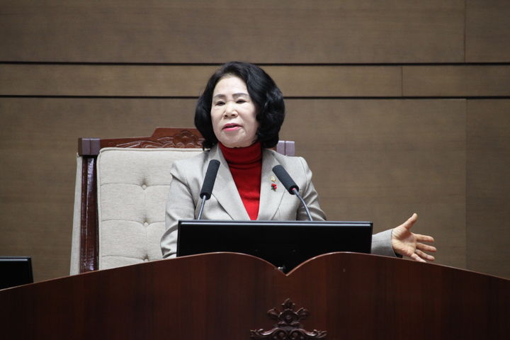 [천안=뉴시스] 최영민 기자=천안시의회가 19일 김행금 의장에 대한 불신임안을 가결했다. 2026.01.19 ymchoi@newsis.com *재판매 및 DB 금지