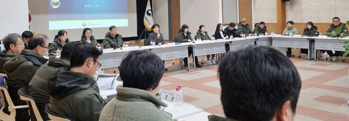 [대전=뉴시스] 19일 열린 국립자연휴양림관리소의 '2026년 소통간담회 및 산불대응 역량강화 교육'의 모습.(사진=국립자연휴양림관리소 제공) *재판매 및 DB 금지