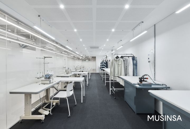 무신사 스튜디오 동대문종합시장점의 재봉실 모습.(사진=무신사 제공) *재판매 및 DB 금지