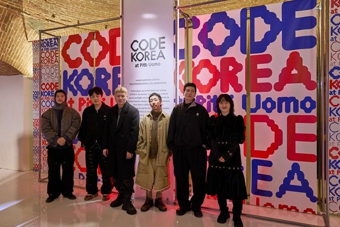 피티 우오보 109 '코드 코리아'에 참가한 EGNART 임채민(왼쪽부터( 대표, 석운윤 윤석운대표, BLR 권봉석대표, AjobyAjo 김세형 대표, 오디너리피플 장형철 대표, 비건타이거 양윤아대표. (사진=한국콘텐츠진흥원 제공) *재판매 및 DB 금지