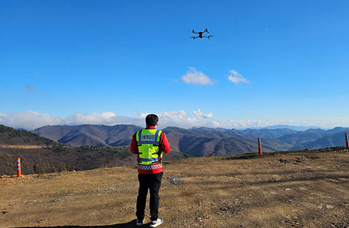 태백국유림관리소의 드론을 활용한 산불예방 훈련모습.(사진=태백국유림 제공) *재판매 및 DB 금지