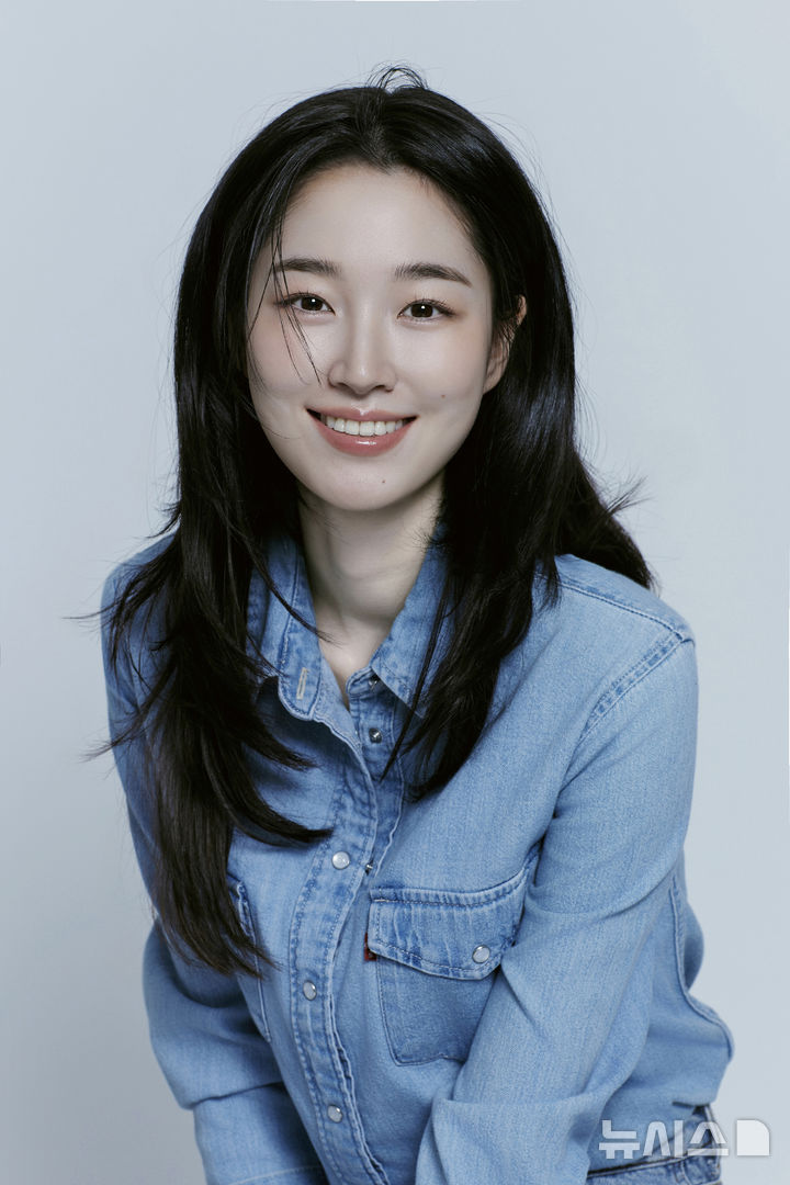 [인터뷰]원지안 "현빈과 칼날 같은 긴장 만들고 싶었죠"