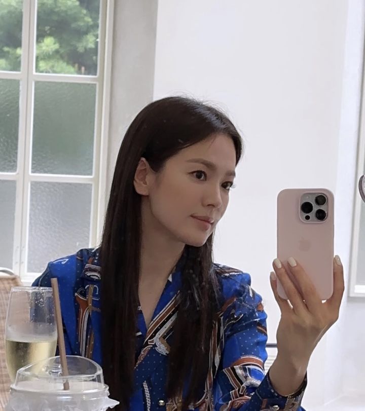 [서울=뉴시스] 배우 송혜교. (사진=송혜교 인스타그램 캡처) 2026.01.20. photo@newsis.com *재판매 및 DB 금지