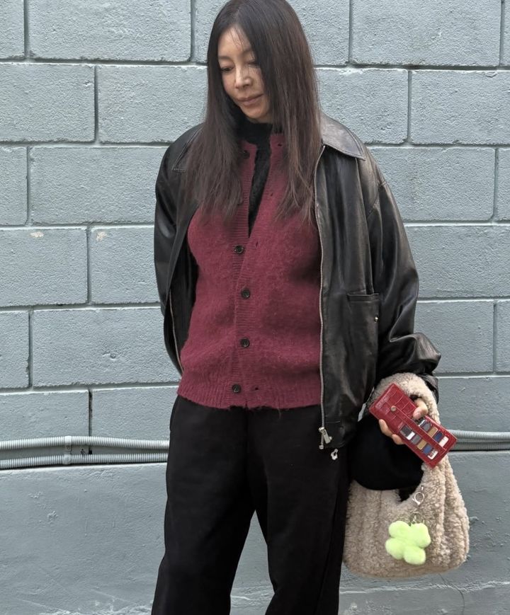 62세 황신혜, 모델 엄마다워…나이 비껴간 패션감각