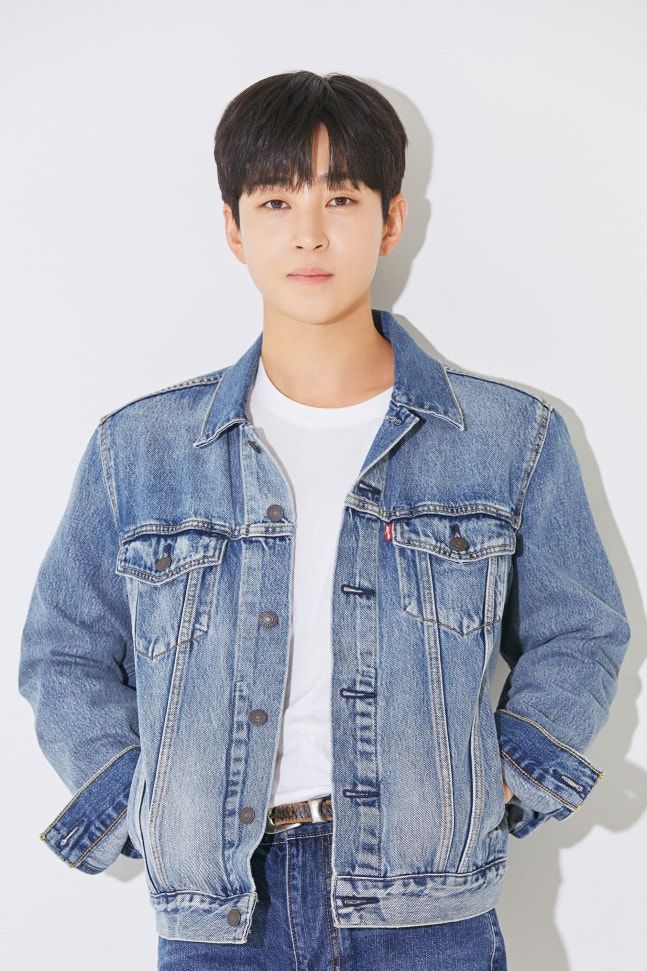 [서울=뉴시스]딘딘(사진=슈퍼벨컴퍼니 제공) 2026.01.21. photo@newsis.com *재판매 및 DB 금지