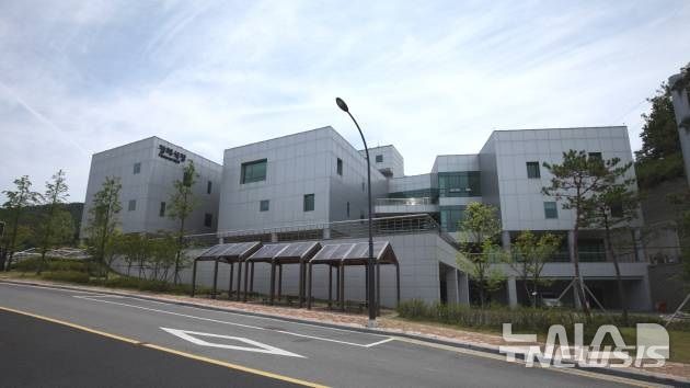 [용인=뉴시스]용인평온의숲 장례식장 전경(사진=뉴시스 DB)photo@newsis.com