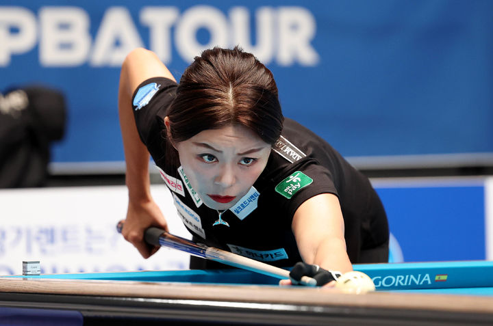 [서울=뉴시스] 프로당구 하나카드 김가영, '제37회 윤곡 김운용 여성체육대상'서 대상 수상. (사진=프로당구협회 제공) *재판매 및 DB 금지
