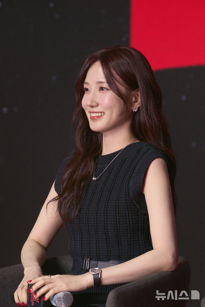 이창동 19년만에 재회 전도연 "그때와 달리 힐링 현장"