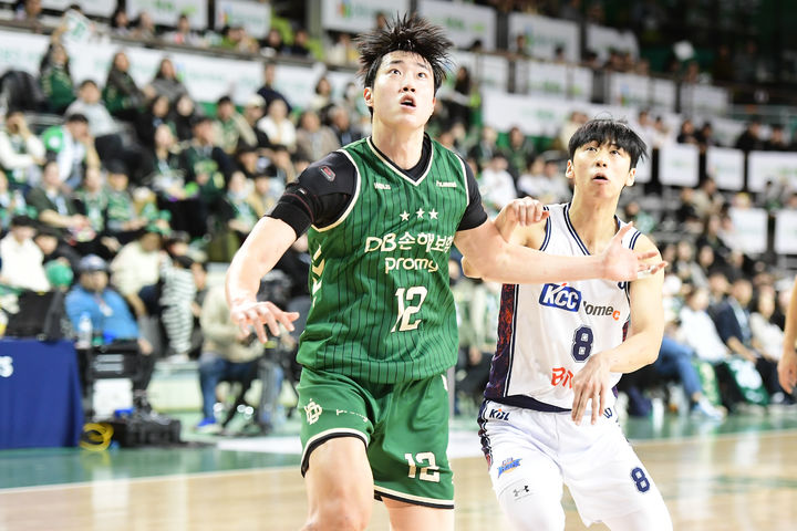 [서울=뉴시스] 프로농구 원주 DB의 정효근. (사진=KBL 제공) *재판매 및 DB 금지