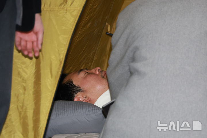 국힘, 오늘 '장동혁 단식' 대책 논의 긴급의총…"총의 모아 중단 설득해야"