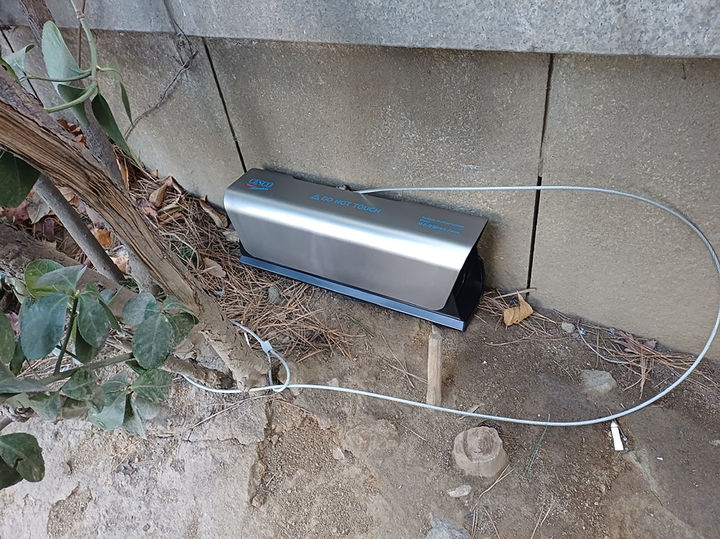 [성남=뉴시스]성남시가 정자역 일대에 설치한 사물인터넷(IoT) 센서 장착 쥐덫 장비.(사진=성남시 제공)2026.01.22.photo@newsis.com *재판매 및 DB 금지