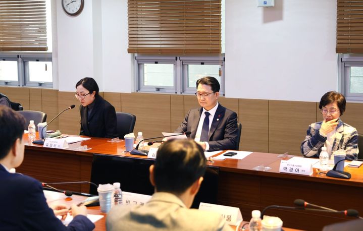 농림차관, 식품업계 만나 설 앞두고 물가 완화 협조 요청