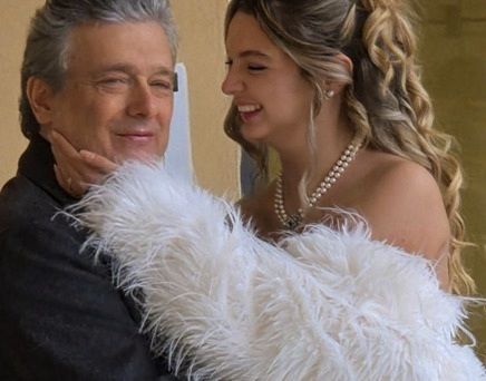 40살 나이차 극복하고 결혼 골인한 사제지간