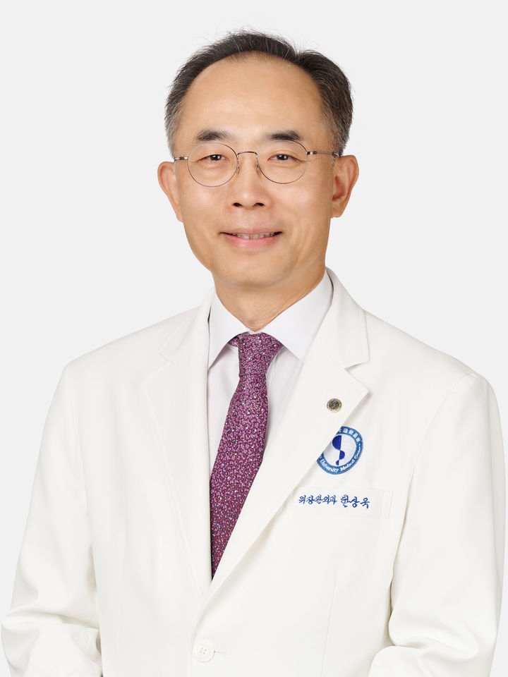 [수원=뉴시스] 한상욱 아주대학교 의무부총장 겸 의료원장. (사진=아주대의료원 제공) 2026.01.22. photo@newsis.com *재판매 및 DB 금지