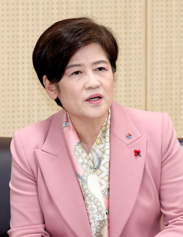  *재판매 및 DB 금지