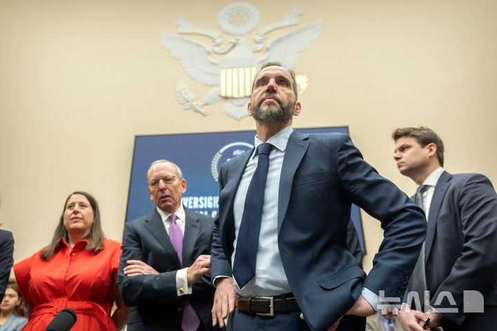 스미스 전 특검 “중범죄 혐의 대통령, 다시 수사해도 기소할 것”