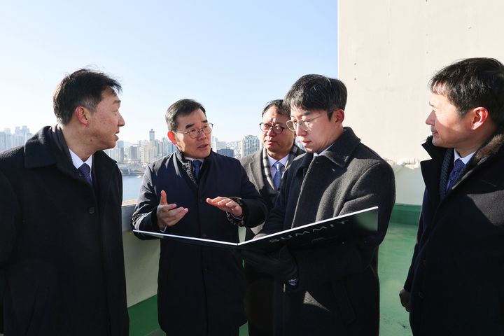 대우건설 김보현 사장, 성수4지구 방문…한강변 랜드마크 수주 총력