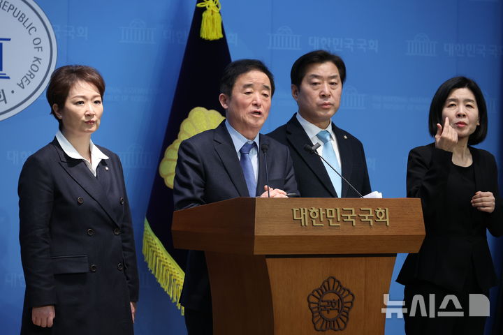 與 강득구 "통합 가능하지만 원칙 있어야…민주당 정체성 훼손 안 돼"