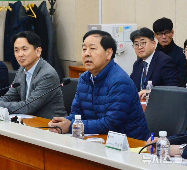 쌀 시장격리 보류·美 신선란 오늘 수입…구윤철, 물가 관리 총력