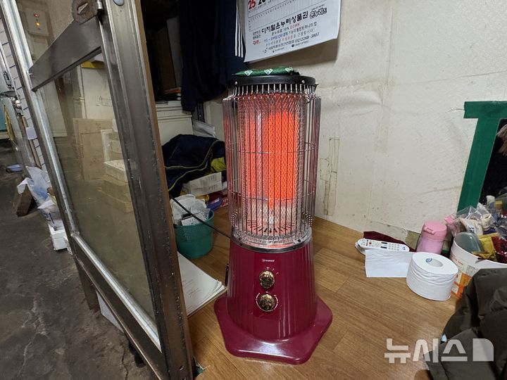 노후 배선에 전기 난로 다닥다닥…전통시장 화재 '경고등'[현장]